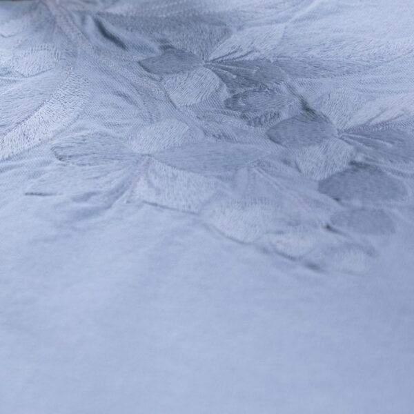 Nappe de table coton ourlet teinture végétale Bleu Ciel – LINEN COLOR