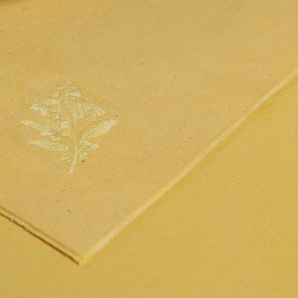 set-de-table-denim-coton-teinture-naturelle-jaune-moutarde-doré-linen-color (6) Coffret Linge de Table 13 Pièces Coton Teinture Végétale – Jaune Moutarde Doré – LINEN COLOR