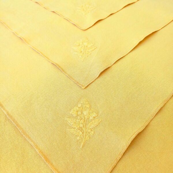 seviette-de-table-toile-de-coton-teinture-naturelle-jaune-moutarde-doré-linen-color (10) Serviette de table toile de coton teinture naturelle Jaune Moutarde Doré – LINEN COLOR