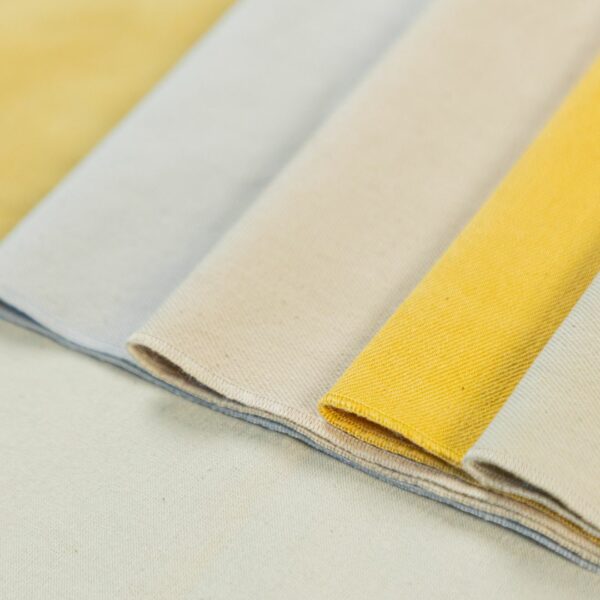chemin-de-table-serviette-de-table-coton-lin-linen-color (22) Chemin de table jean coton teinture végétale Vert Olive Patiné – LINEN COLOR