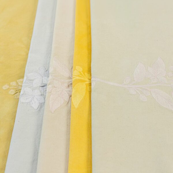 chemin-de-table-serviette-de-table-coton-lin-linen-color (26) Chemin de table jean coton teinture végétale Vert Olive Patiné – LINEN COLOR